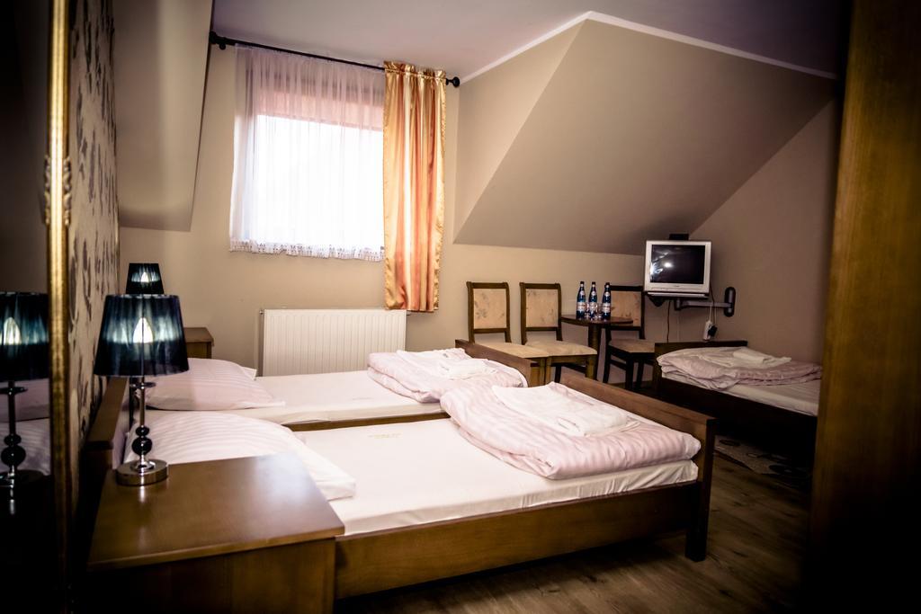 Hotel Pensjonat Nad Zalewem Stare Miasto  Habitación foto